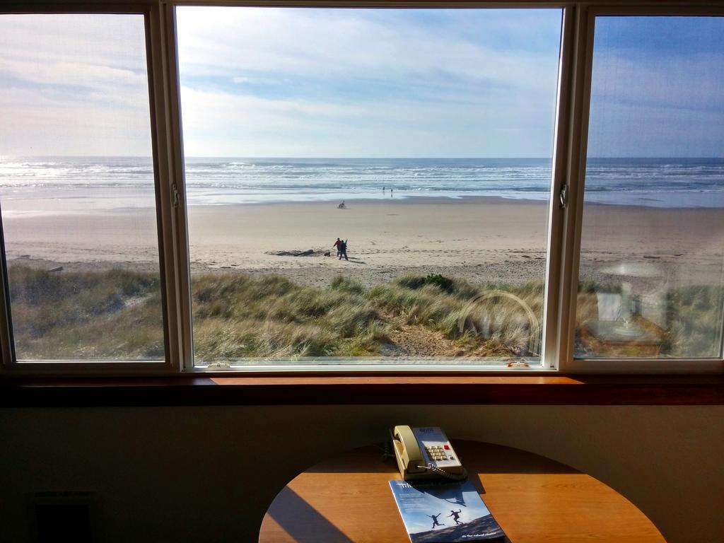 Silver Sands Rockaway Beach Esterno foto