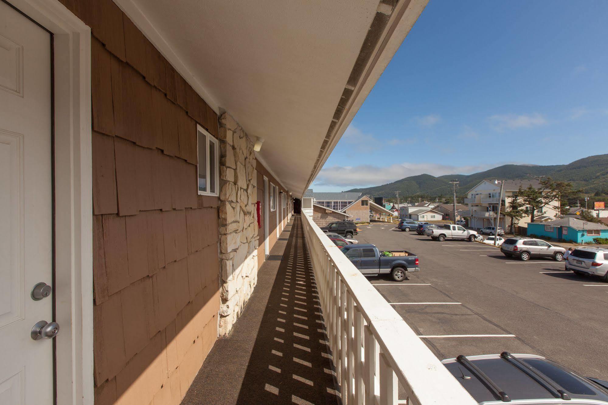Silver Sands Rockaway Beach Esterno foto